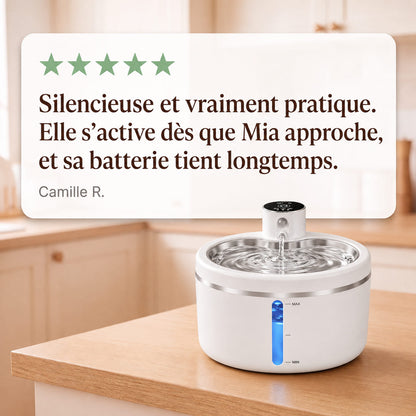 Avis client cinq étoiles sur la fontaine à eau pour chat sans fil