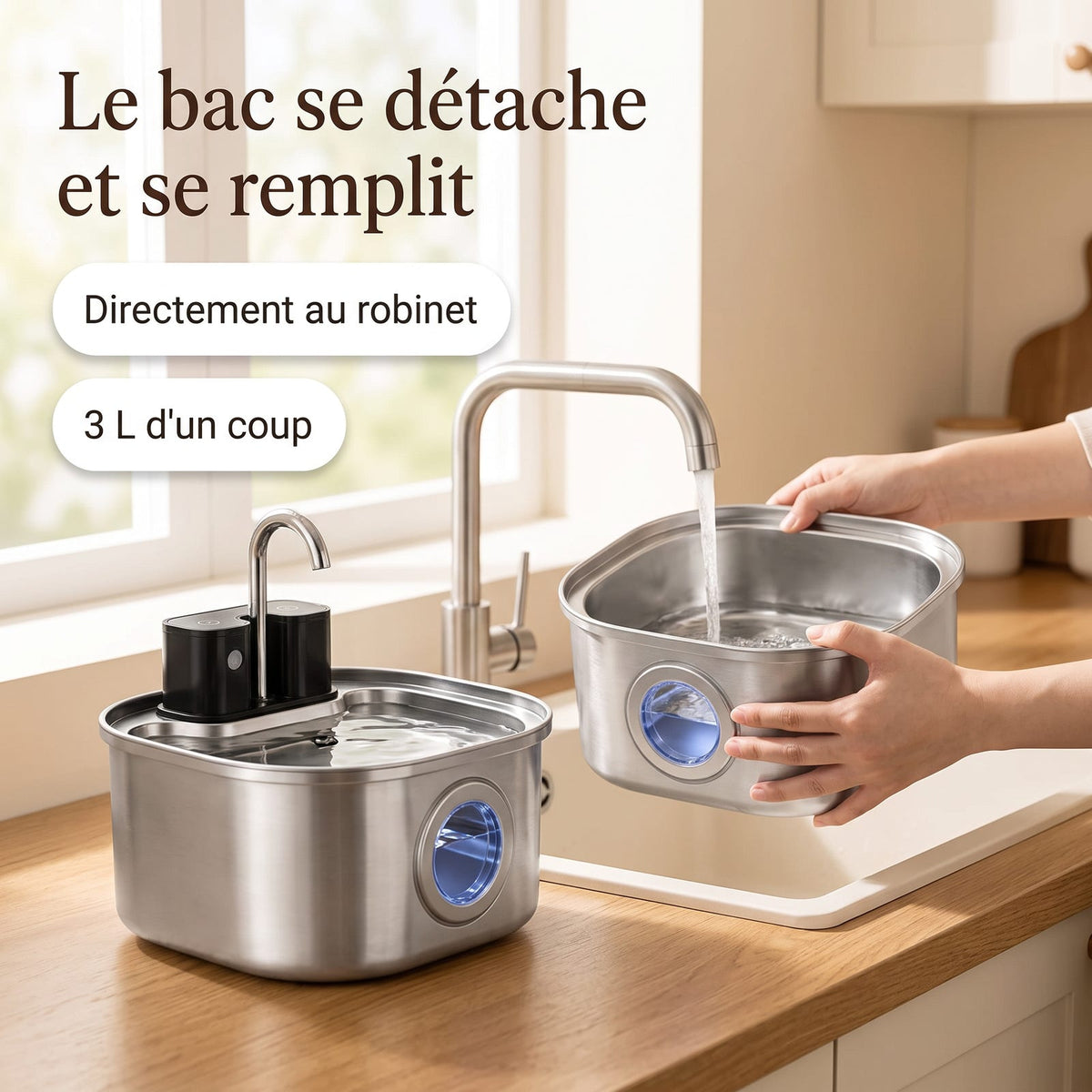 Remplissage du bac en inox de la fontaine à eau directement au robinet